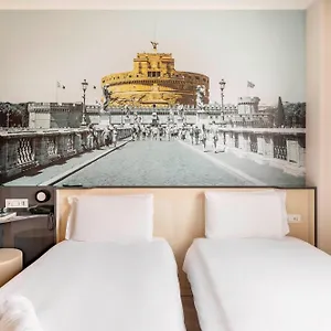 Roma Aeroporto Fiera 2 菲乌米奇诺